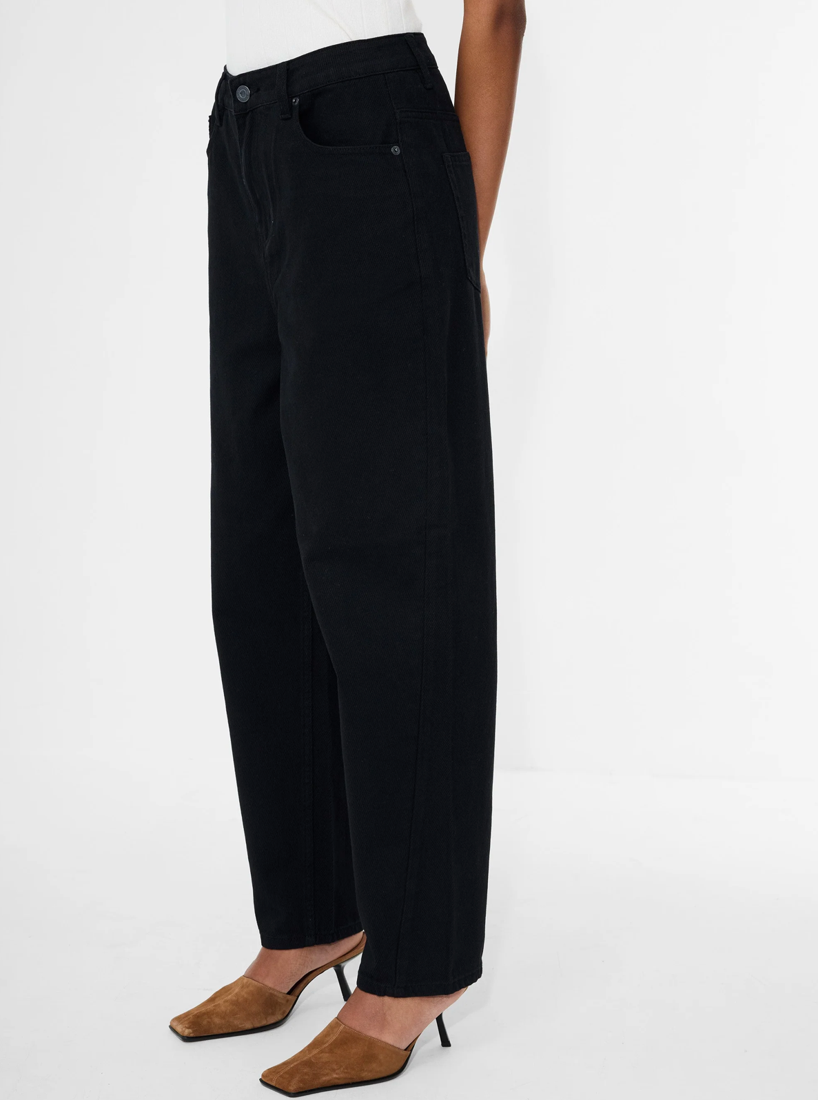 Loren Twill Denim Barrel Leg Jeans Black