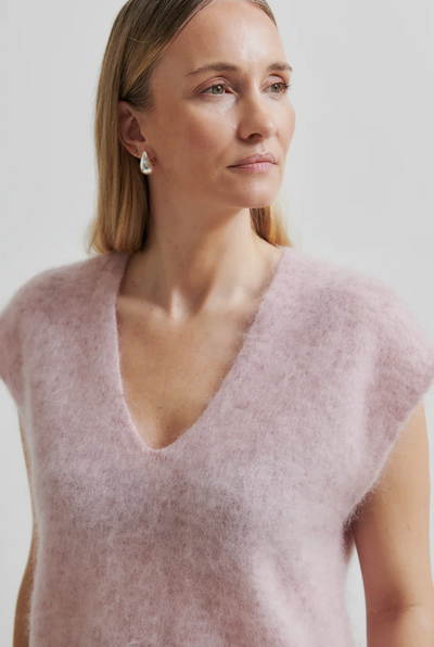 Camryn Knit Vest