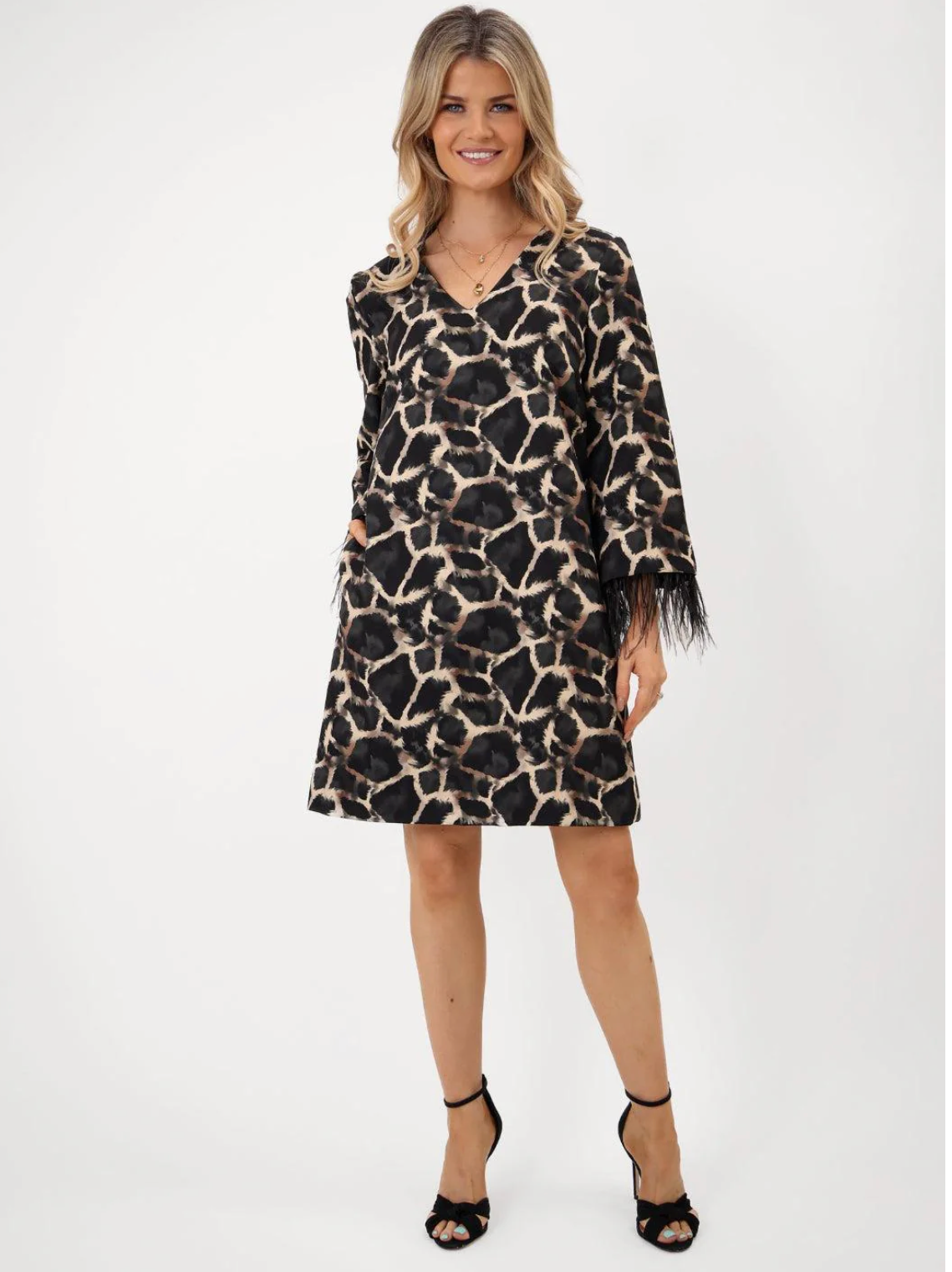 KATE & PIPPA TAYLOR MINI SHIFT DRESS IN BLACK PRINT