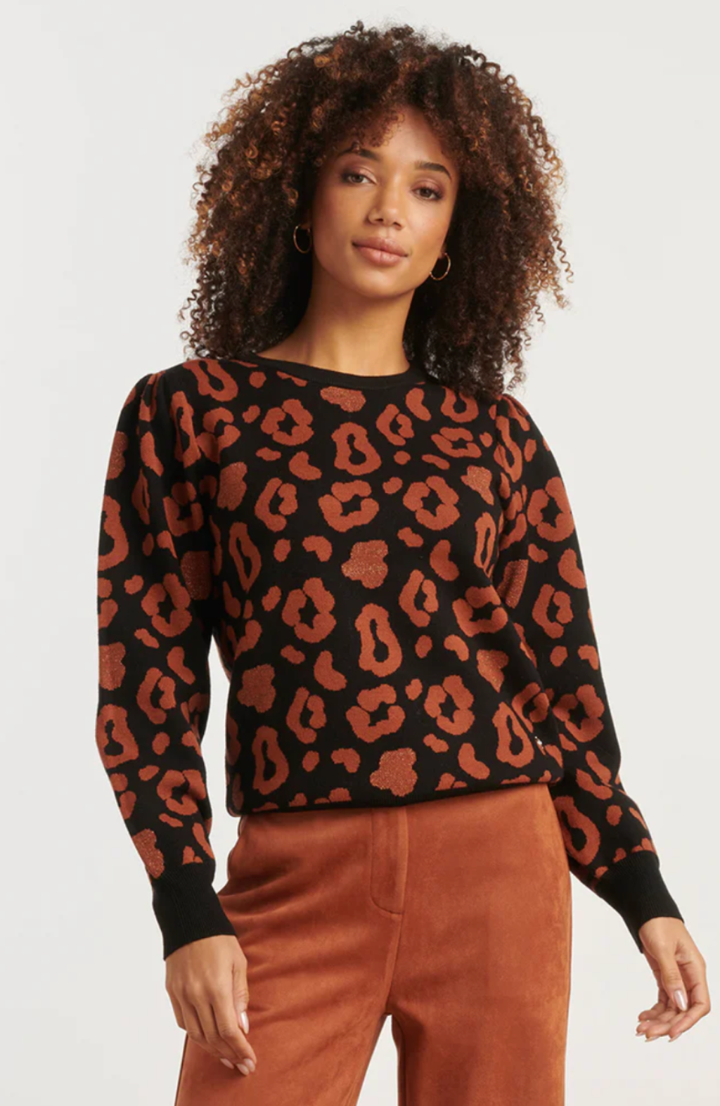 25535 KNITTED ANIMAL PRINT KNIT TOP BLACK AND COGNAC | BLACK - COGNAC