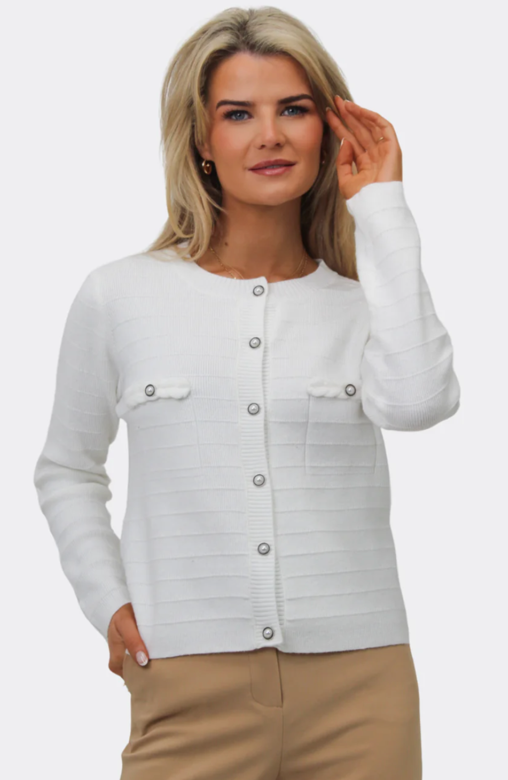 KATE & PIPPA ZUKI BUTTONED KNIT JACKET IN OFF - WHITE