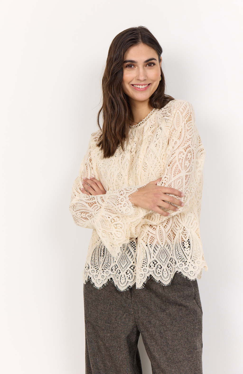SC-VAHIDA 2 BLOUSE CREAM