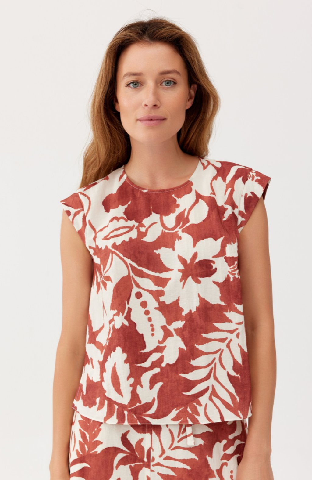 Casual blouse FERIA with floral motif